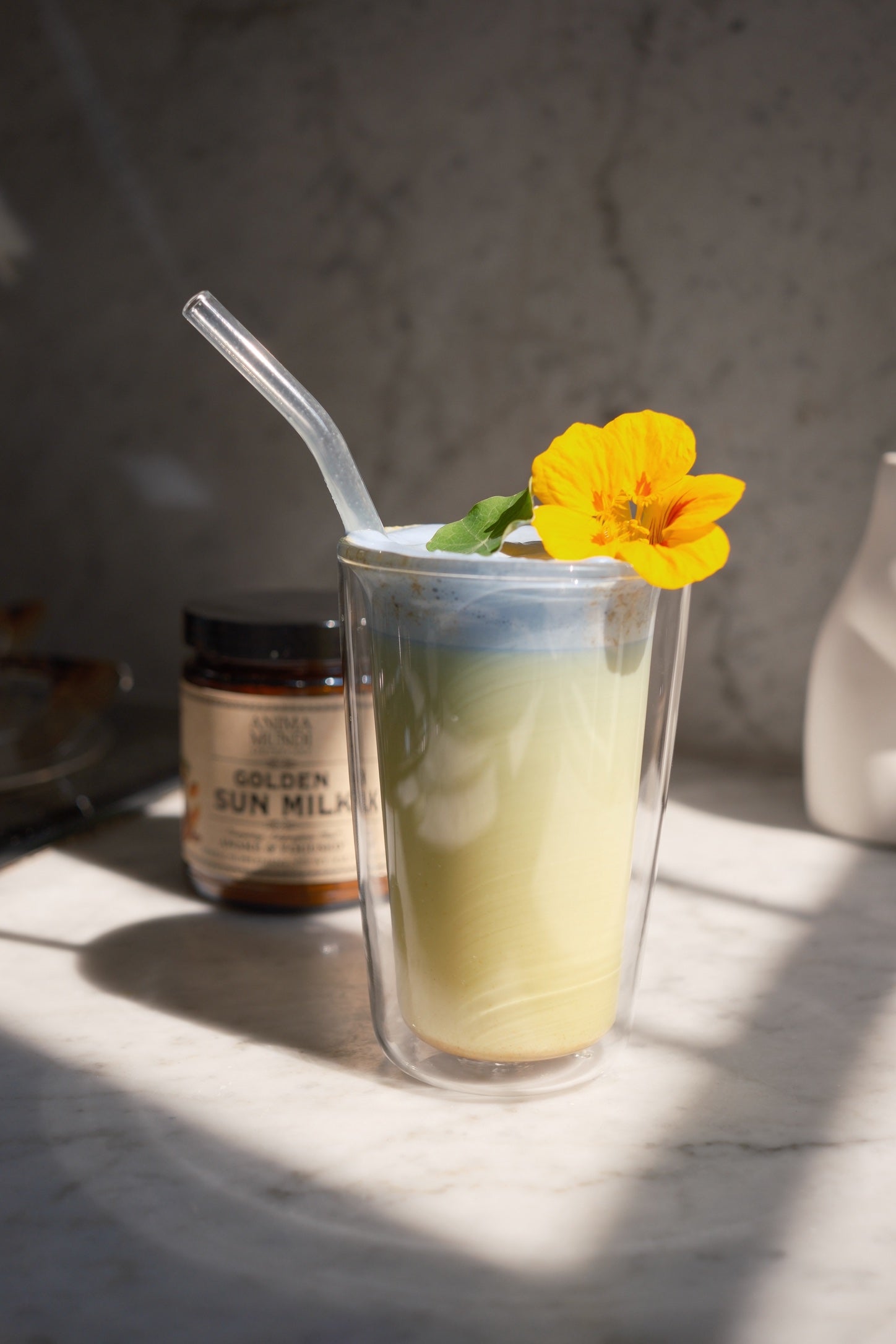 GOLDEN SUN MILK | Energizing Adaptogenic Chai*