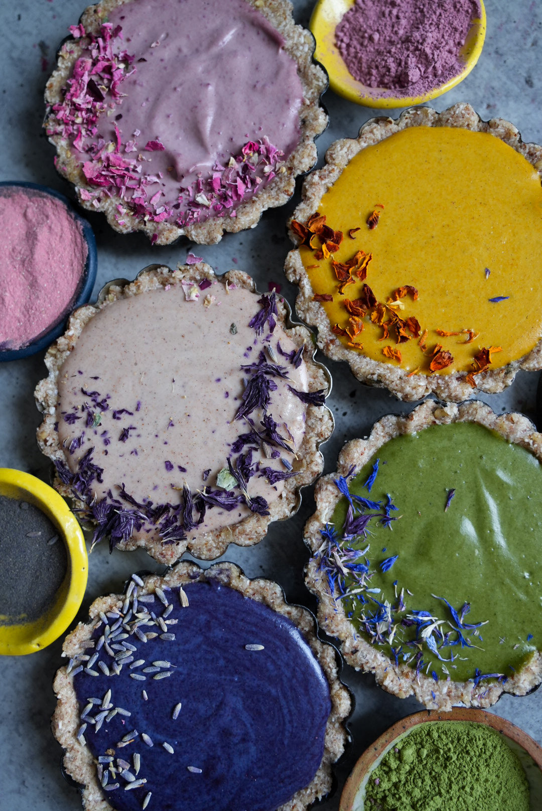 MINI RAINBOW NO-BAKE Tarts