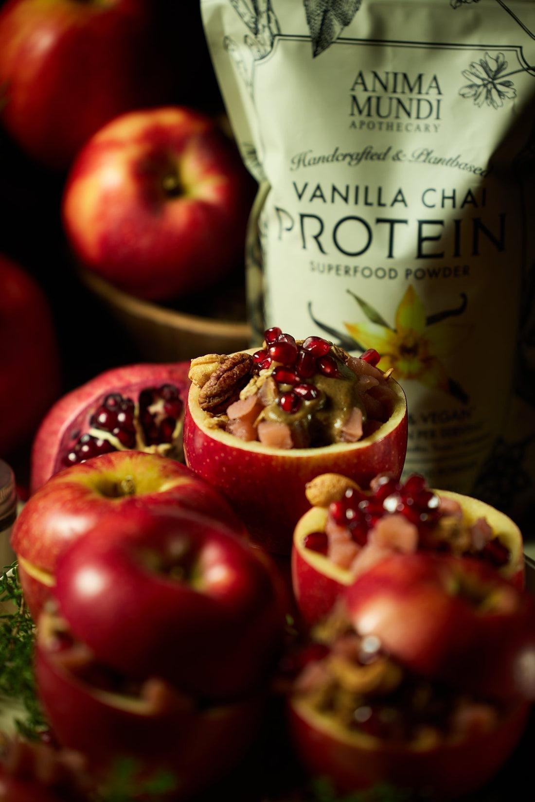 POMEGRANATE APPLE CRUMBLE with Vanilla Chai Protein