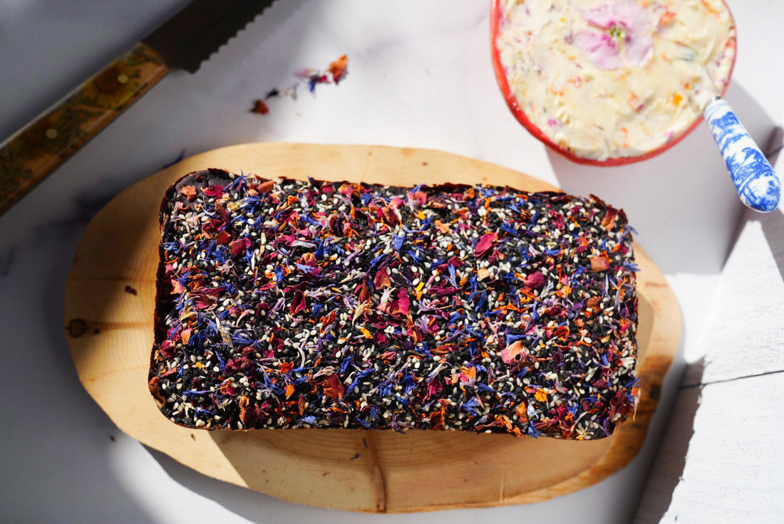 BLUE DREAM SPROUTED  Bread