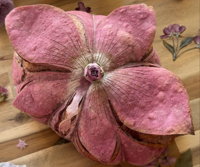 BOUQUET SOURDOUGH with Rose and Mangosteen Hibiscus