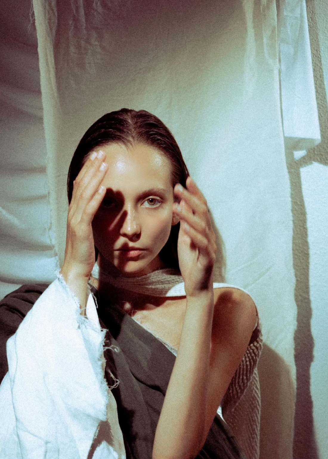 Intuitive Tarot Readings with Aria - December 2025